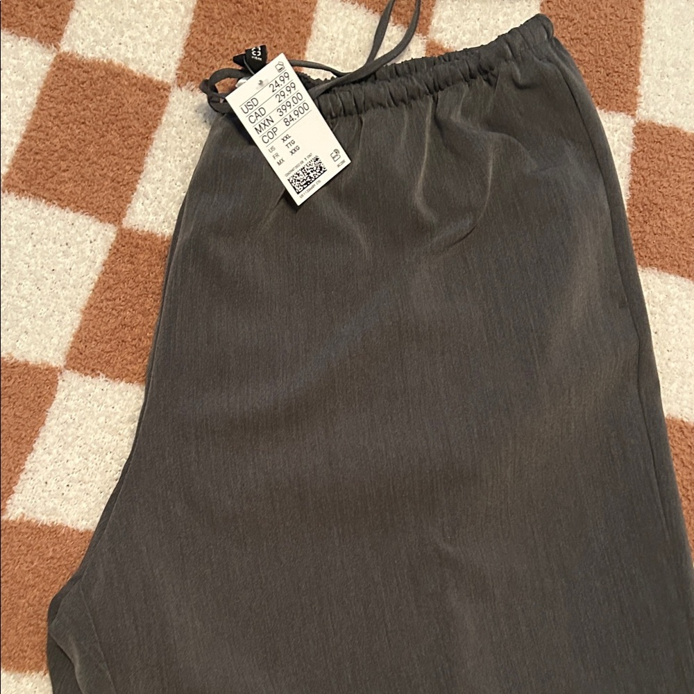 Grey  Drawstring Pants - Picture 3 of 6